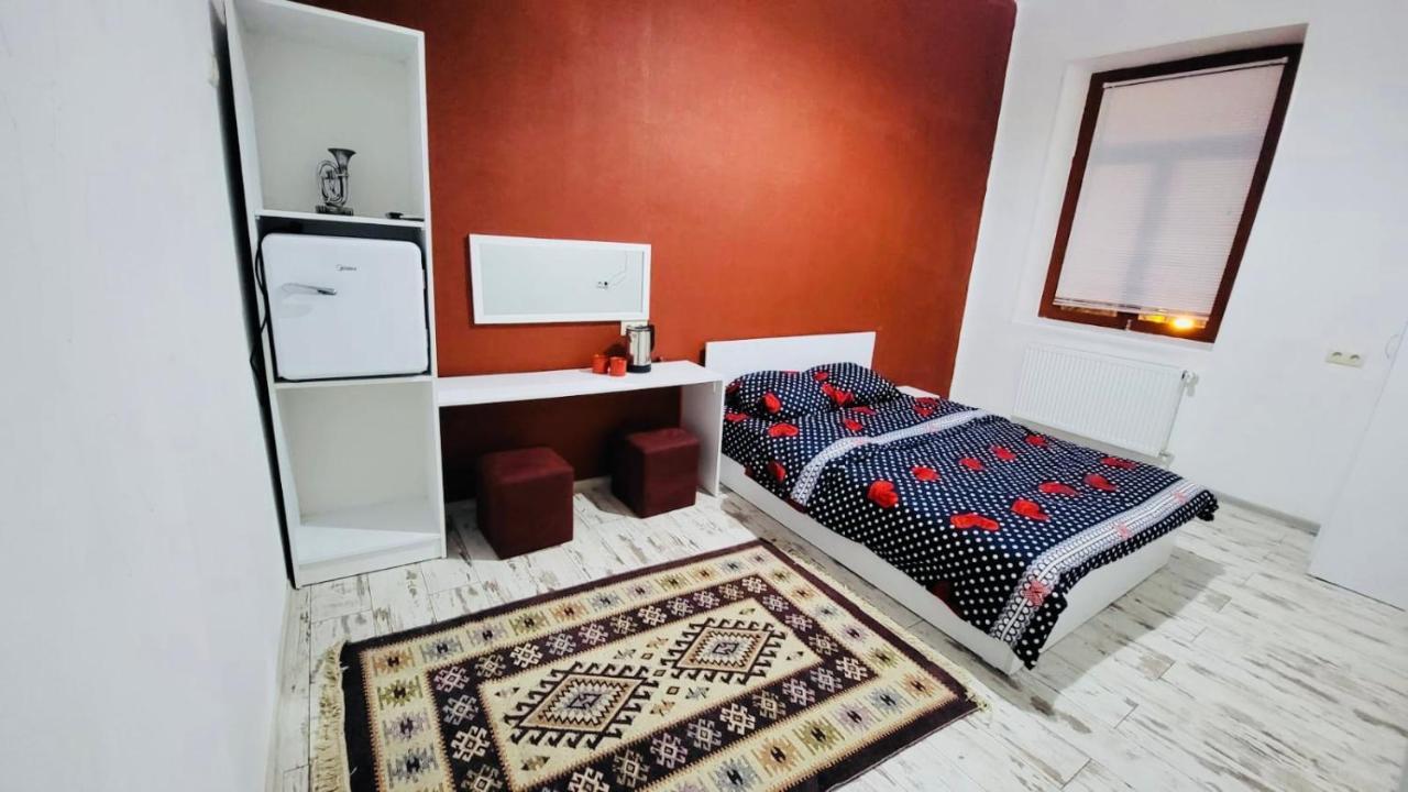 Lovely Guest House Тбилиси Экстерьер фото