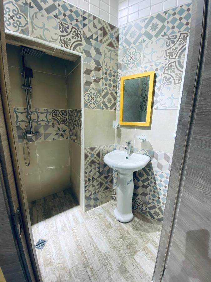 Lovely Guest House Тбилиси Экстерьер фото